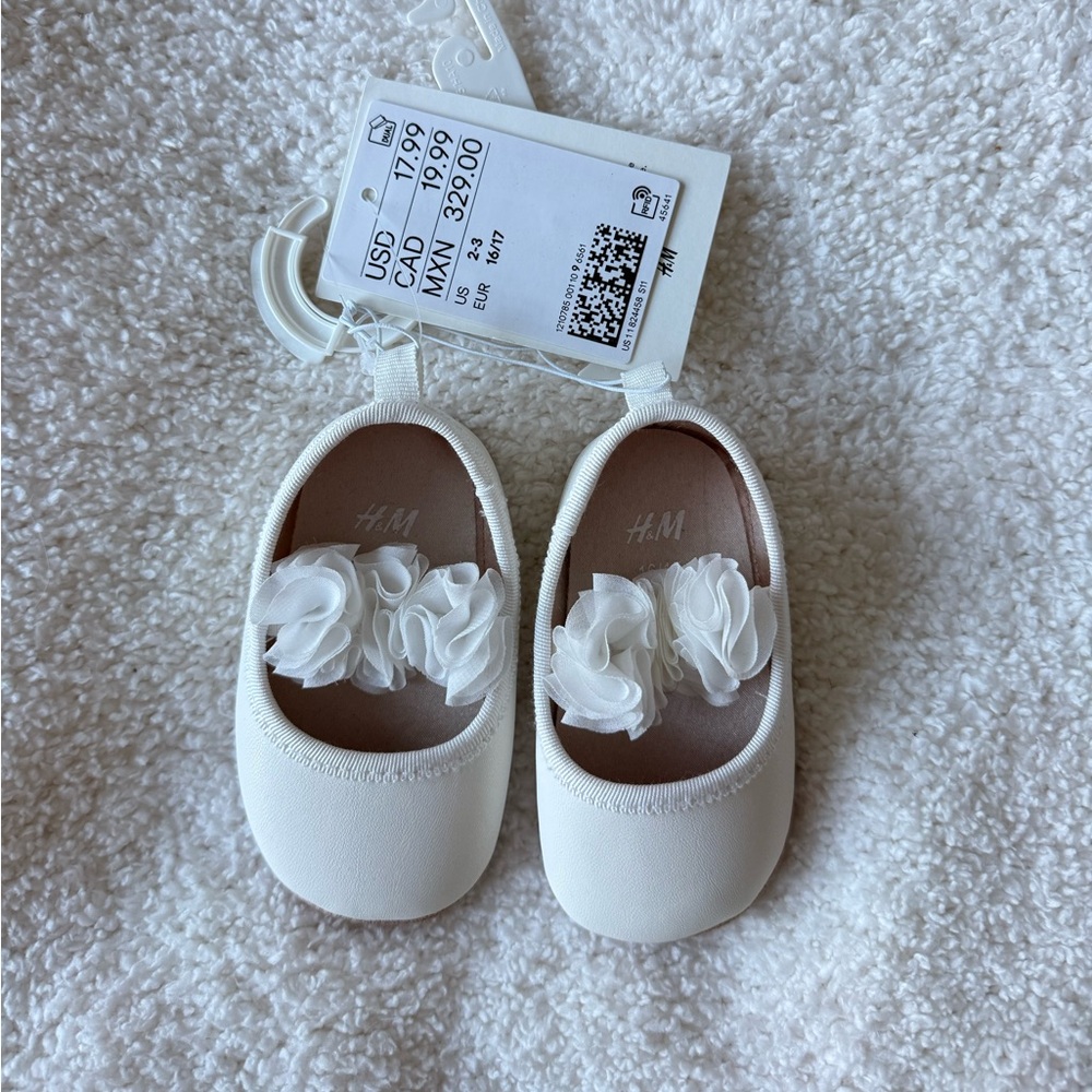 Baby shoes